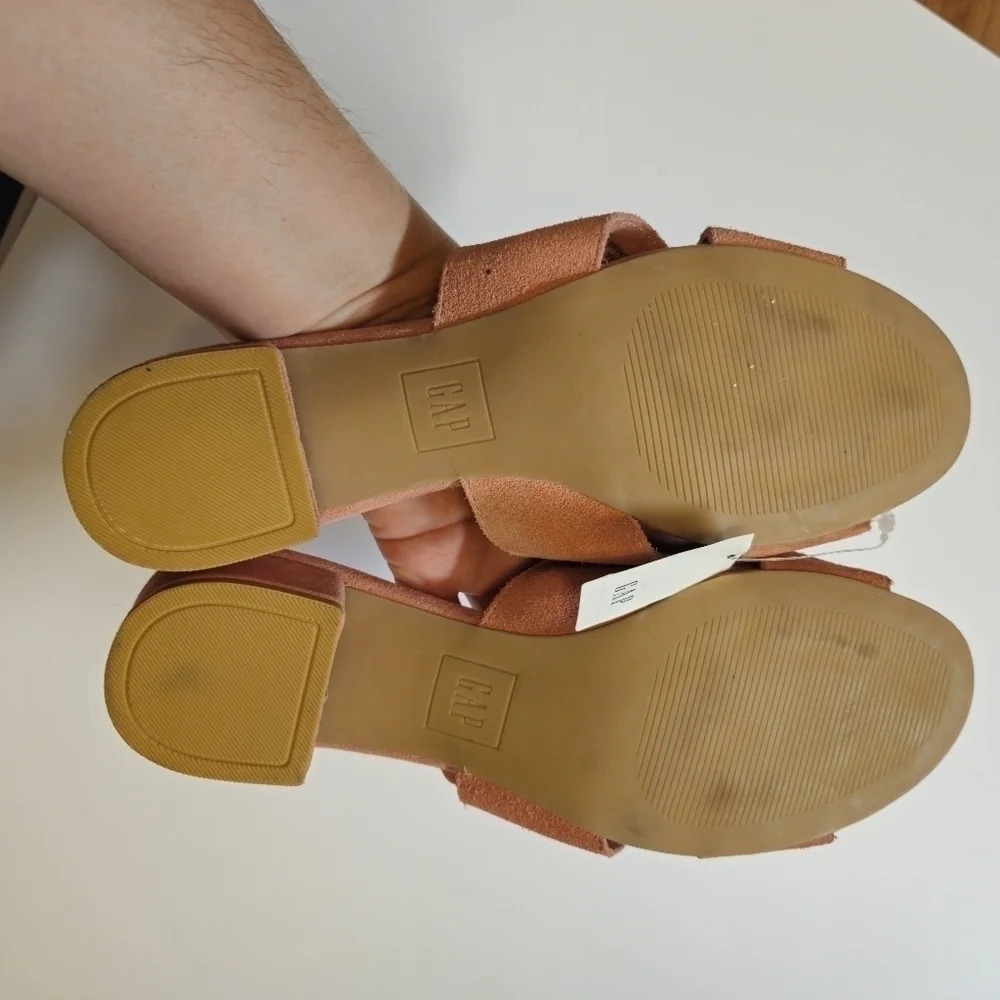 Criss-Cross Block Heel Mules - Picture 8 of 11